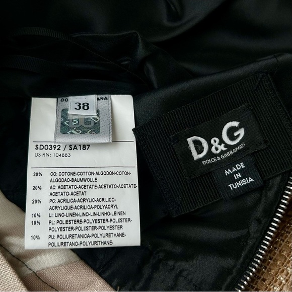 Vintage D&G Dolce & Gabbana Gold Metallic Tweed Sheath Dress Sleeveless Size 38 - Picture 13 of 14